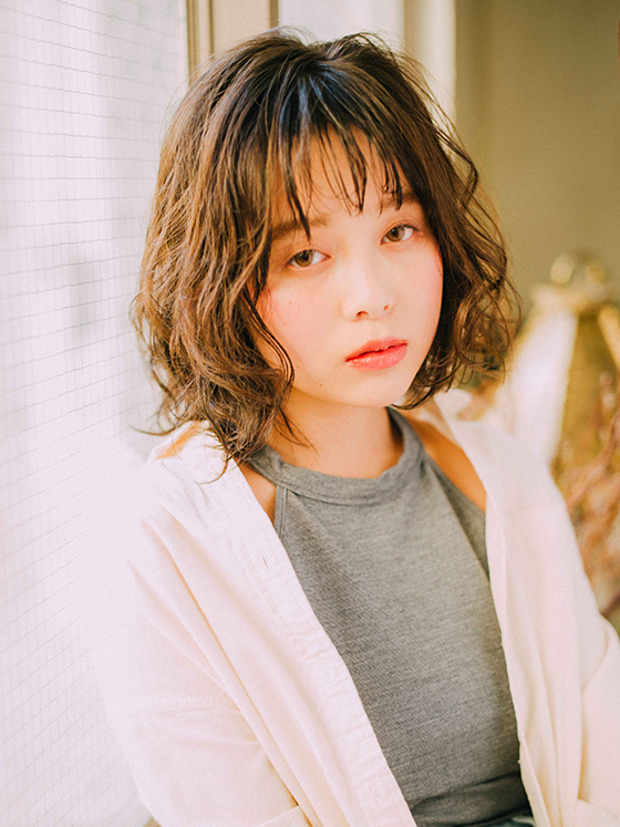 柏たなかにある美容院・美容室「AVENIR 柏たなか店(アブニール カシワタナカ)」のヘアスタイル「透明感×ふわボブ」の拡大画像