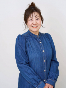 柏・北柏にある美容室（訪問美容完備）「AVENIR D'OR 大山台店（アブニールドール　オオヤマダイ）」のスタッフ「舘野 恭子」